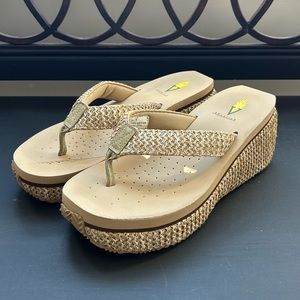 Volatile Women’s Wedges